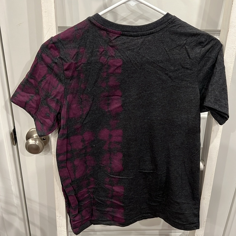 Dark Grey w/Some Purple Youth Sz Large (12/14) Graphic Tee by Art Class - Picture 6 of 6